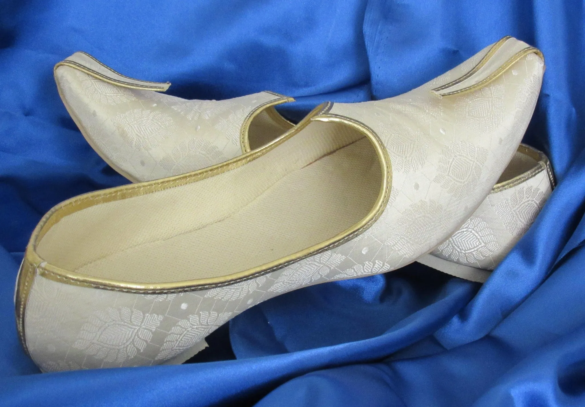 Mojari 5680 Ivory Indian Juti Jooti Saleem Shahi Khussa Shieno Sarees Pleasanton