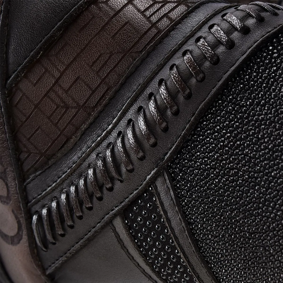 Stingray Women's Black Booties