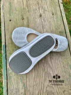White silver Gator